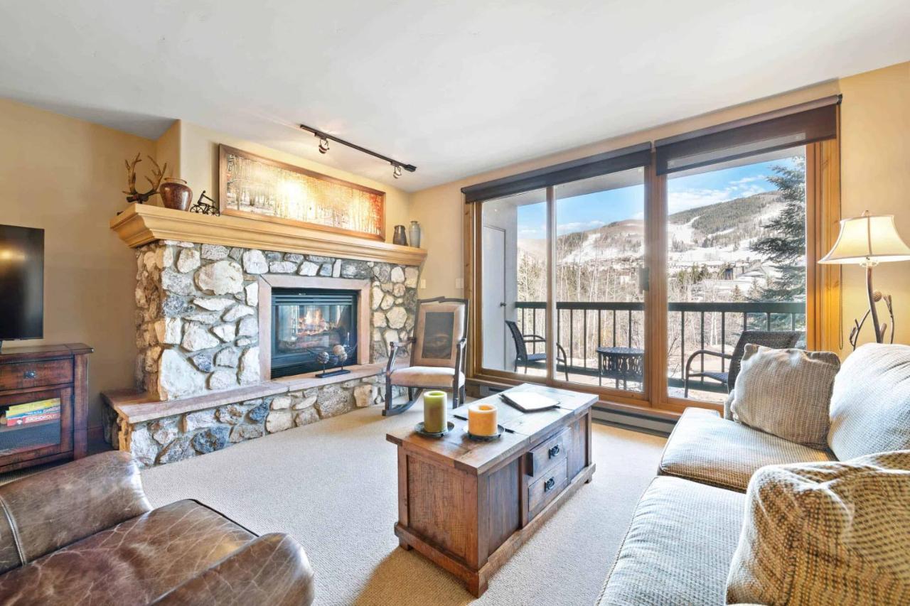 Borders Lodge By East West Hospitality Beaver Creek Exterior foto